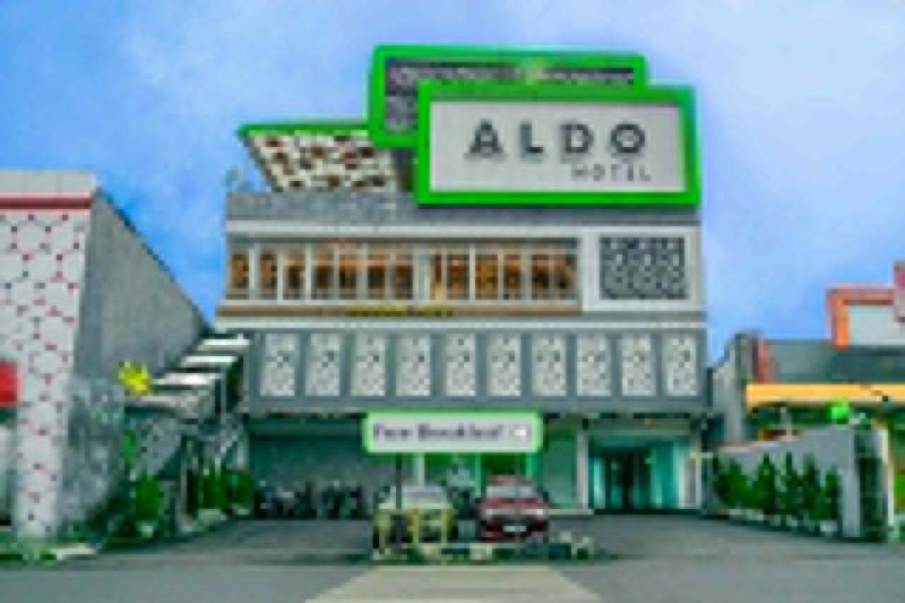 Aldo Hotel Cilacap Bagian luar foto